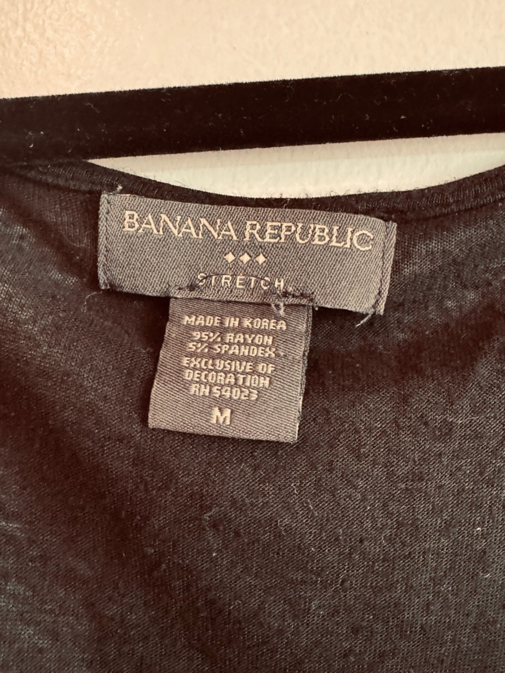 Banana Republic Black Cowl-Neck Tank Top - Picture 3 of 4